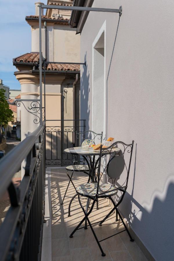 B&B Antica Dimora Chiaromonte Esterno foto